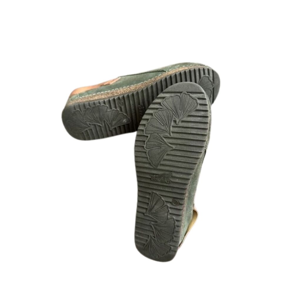 Dansko Merrin Olive Embossed Suede 40 - Picture 7 of 7